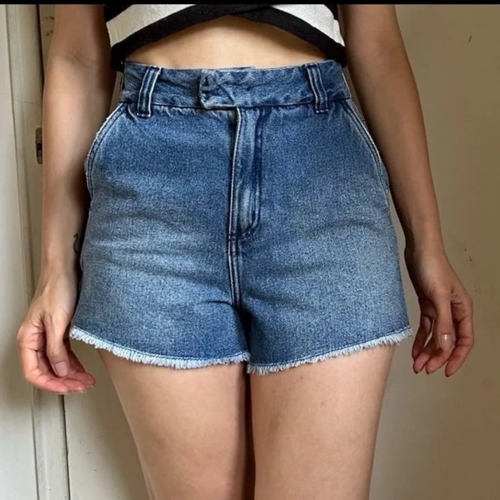 Blue Jean Shorts with High-Waisted Retro Fit